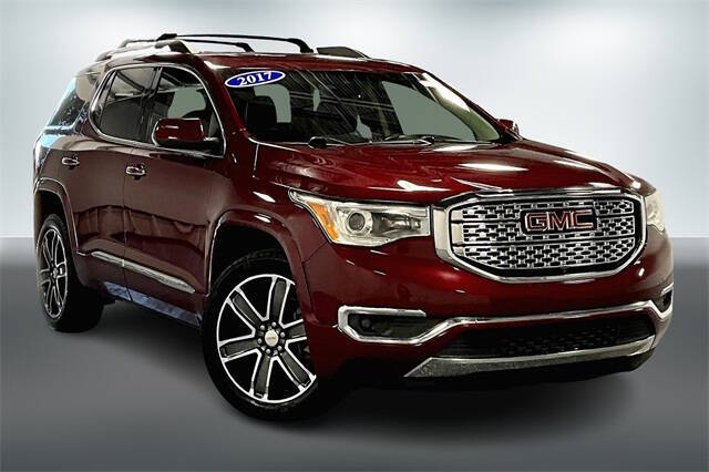 2017 GMC Acadia Denali
