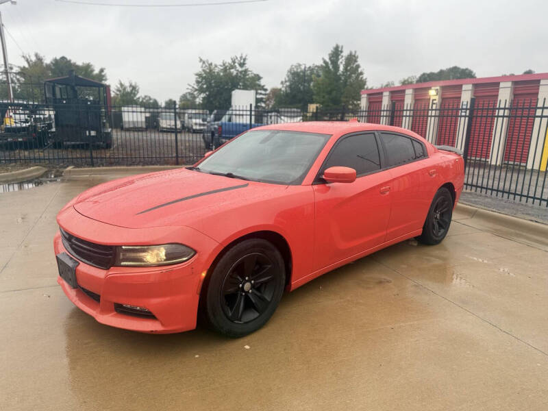 2016 Dodge Charger SXT's photo