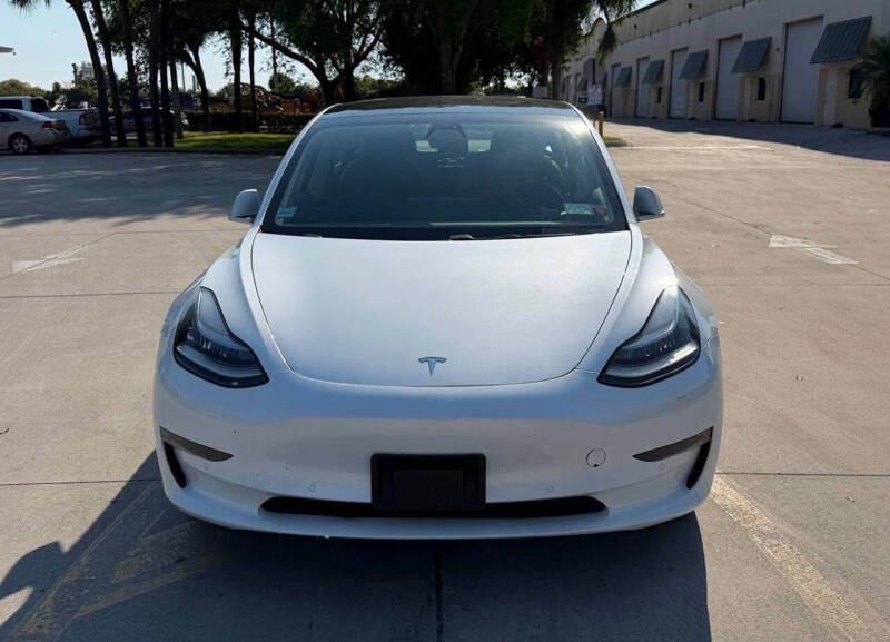 2021 Tesla Model 3 Standard Range Plus