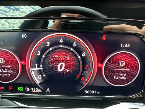 2022 Volkswagen Golf GTI S