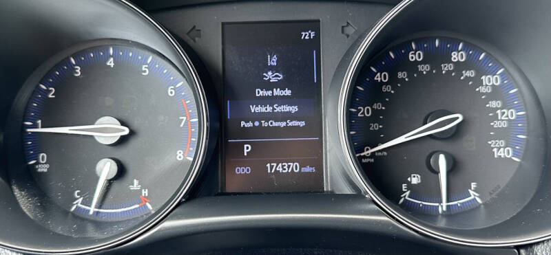 2019 Toyota C-HR LE