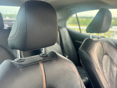 2019 Toyota Camry Hybrid