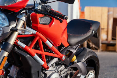 2013 Ducati Monster 1100 EVO