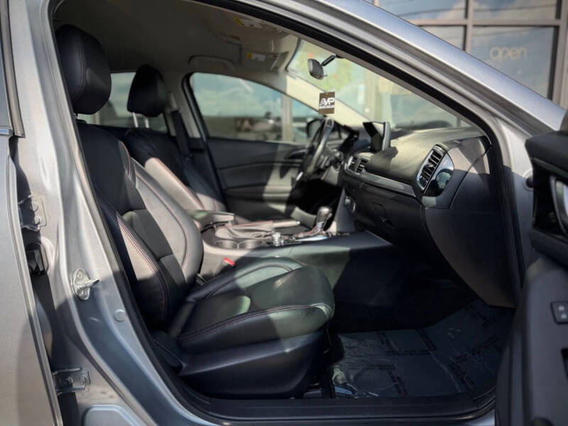 2014 Mazda MAZDA3 s Touring