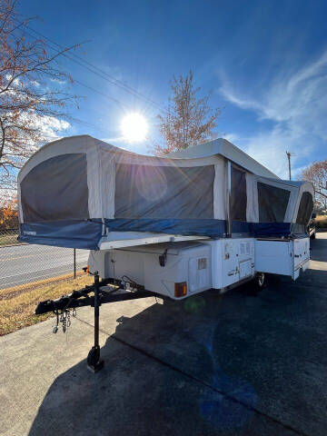 2007 Fleetwood Bayside for sale at HIGHWAY 12 MOTORSPORTS in Nashville TN