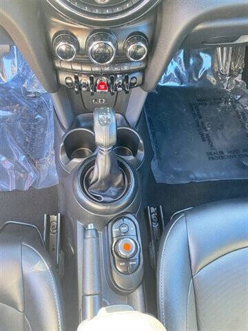 2017 MINI Hardtop 4 Door Cooper