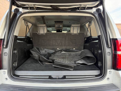 2020 Chevrolet Suburban LT