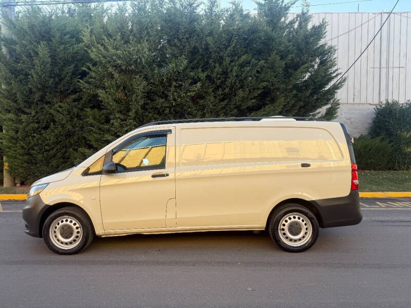 2016 Mercedes-Benz Metris