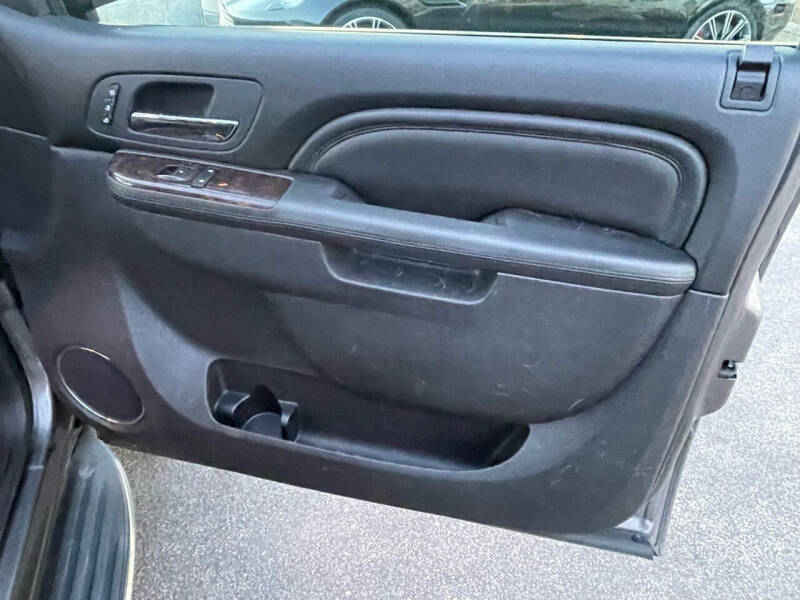 2011 GMC Yukon Denali