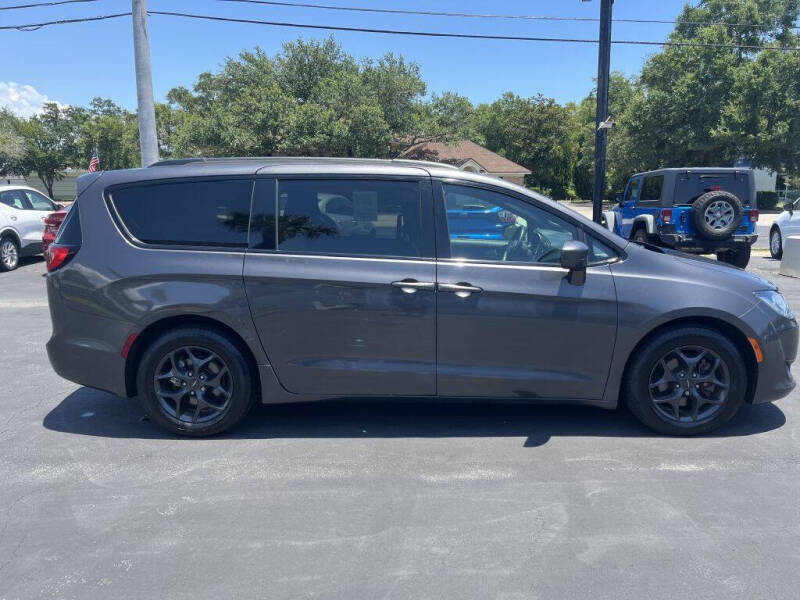 2018 Chrysler Pacifica Touring L Plus
