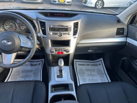 2011 Subaru Outback 2.5i