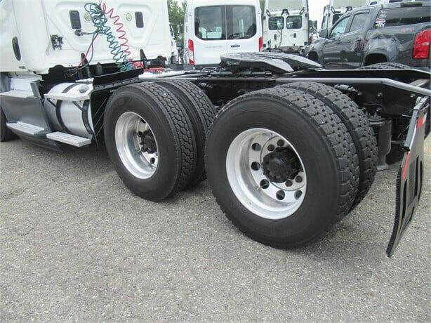 2014 Freightliner Cascadia