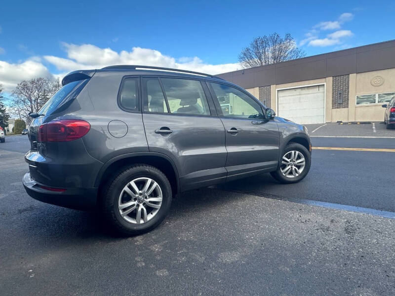 2015 Volkswagen Tiguan S 4Motion