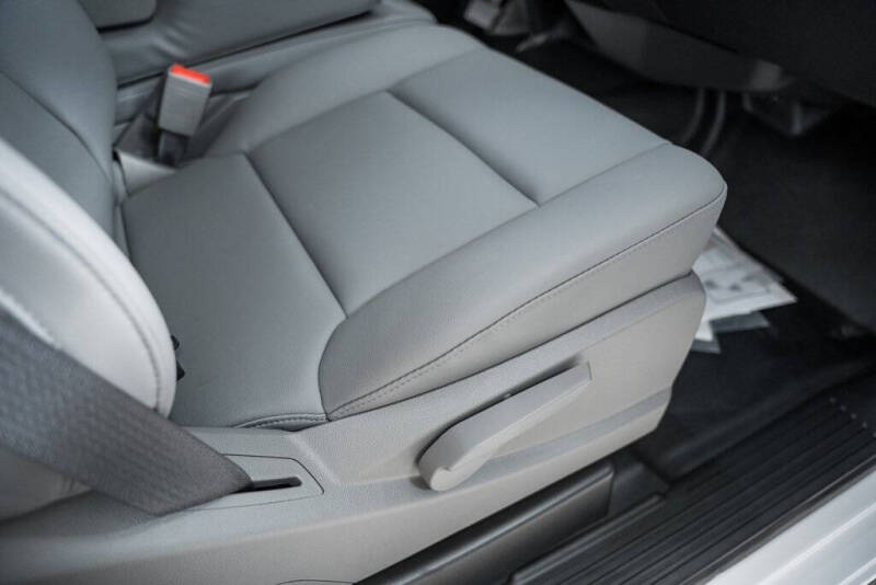 2024 Chevrolet Silverado 5500HD