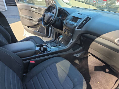2016 Ford Edge SE
