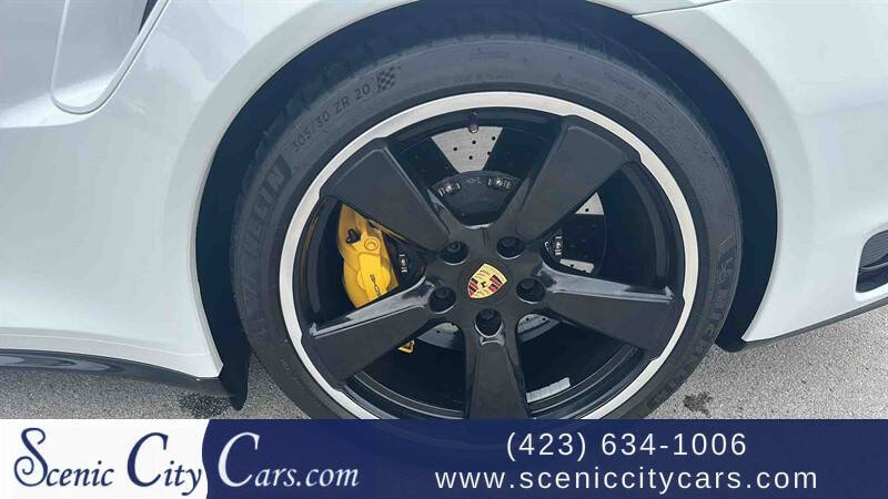 2016 Porsche 911 Turbo S