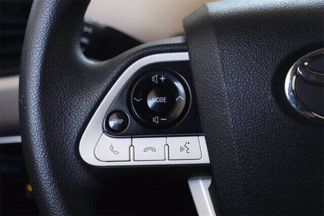 2017 Toyota Prius One