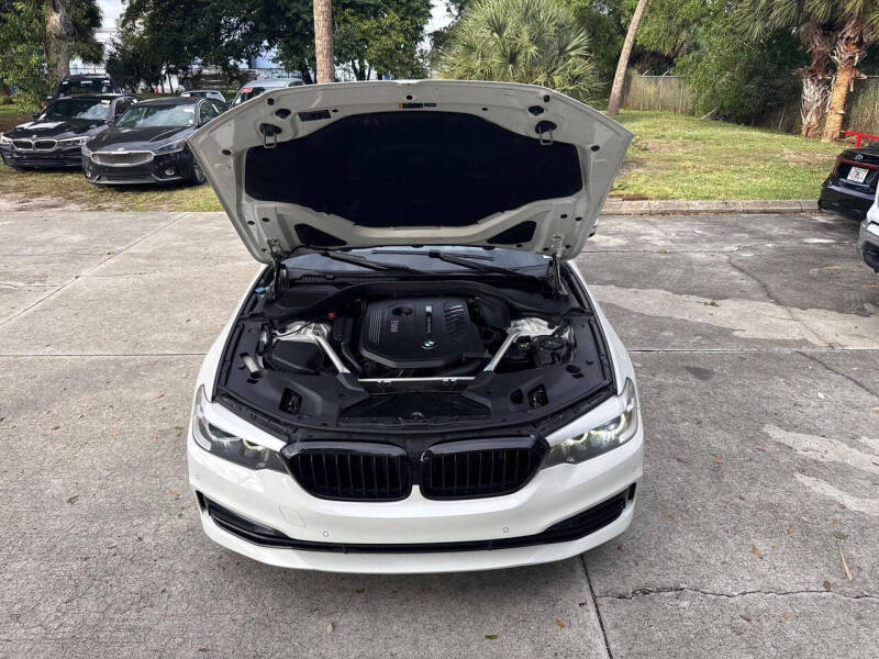 2018 BMW 5 Series 540i