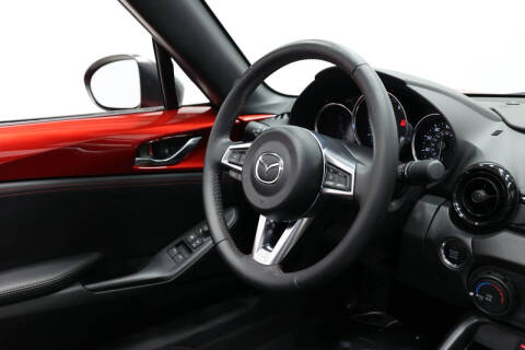 2016 Mazda MX-5 Miata Club