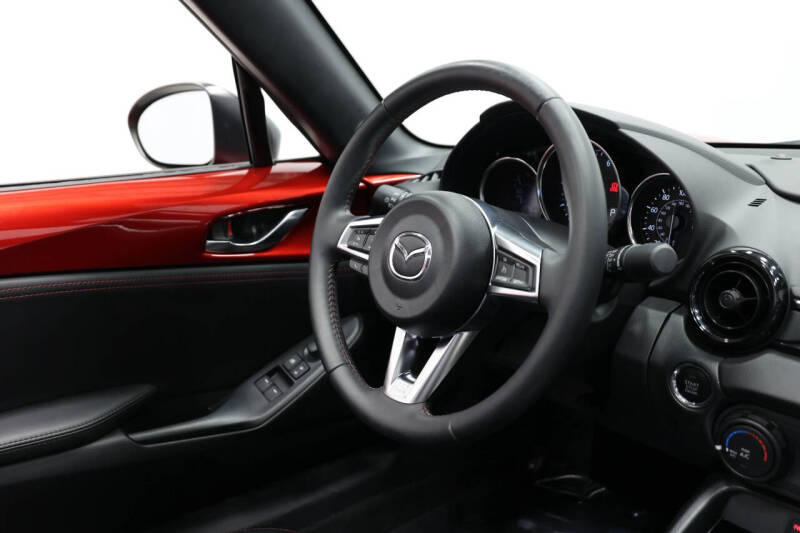 2016 Mazda MX-5 Miata Club