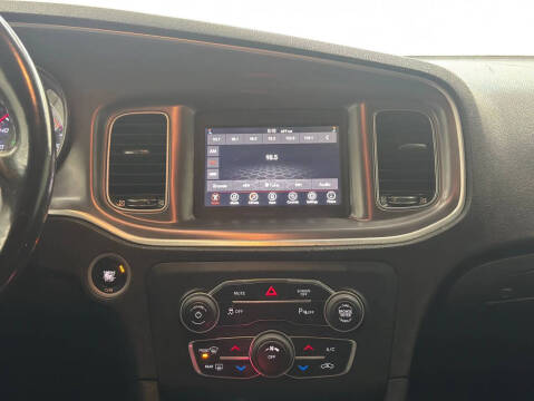 2019 Dodge Charger SXT