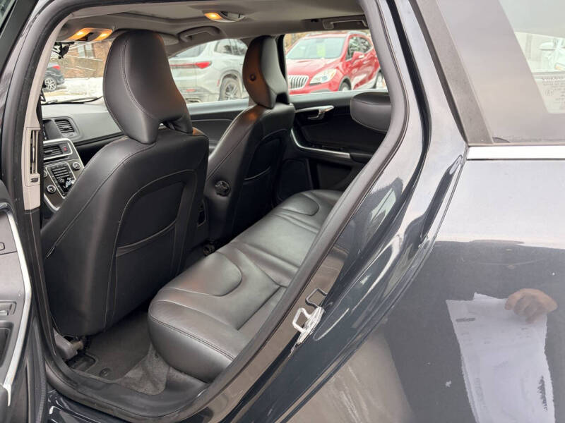 2015 Volvo V60 T5 Premier