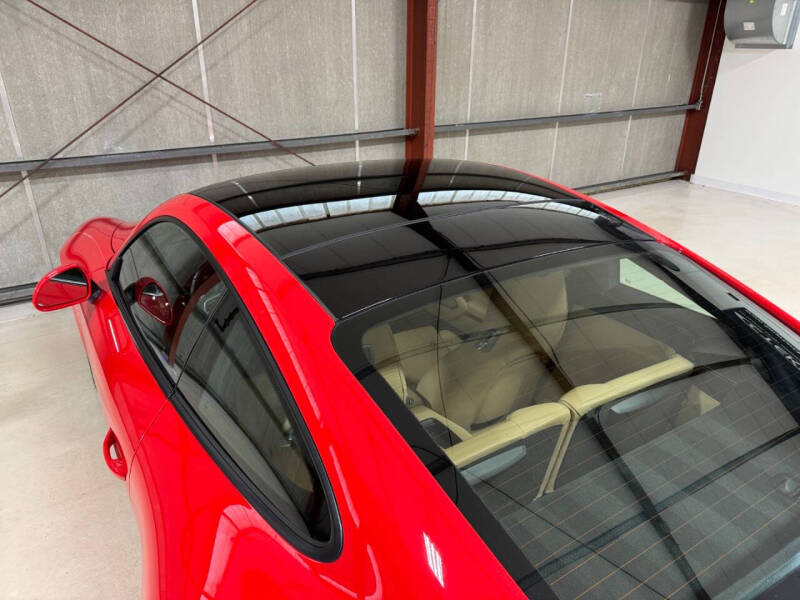 2018 Porsche 911 Carrera