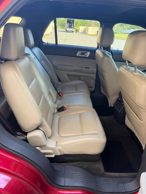 2012 Ford Explorer XLT