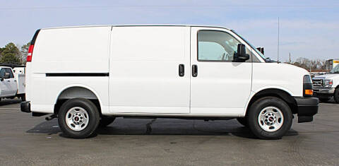 2025 GMC Savana 2500