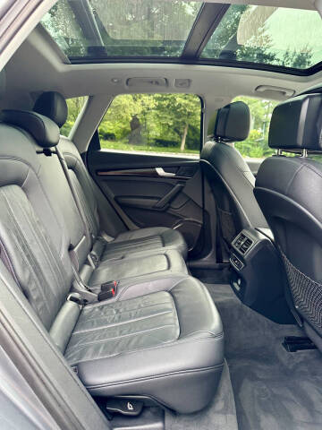 2018 Audi Q5 2.0T quattro Premium