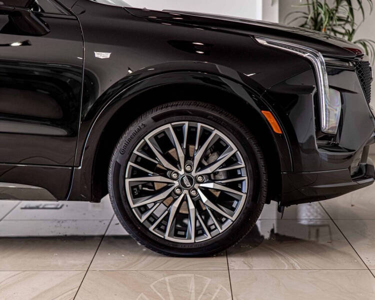 2024 Cadillac XT4 Sport