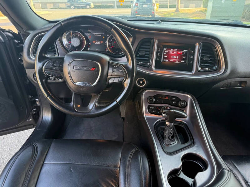 2017 Dodge Challenger