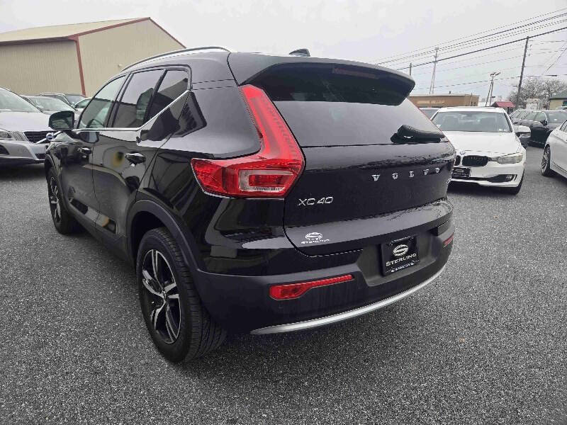 2023 Volvo XC40 B5 Plus Bright Theme