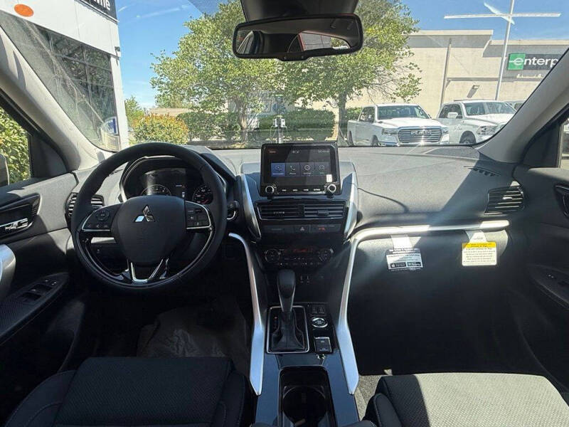 2026 Mitsubishi Eclipse Cross SE