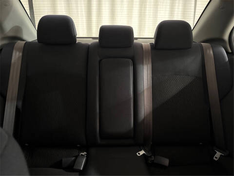 2017 Mitsubishi Lancer ES