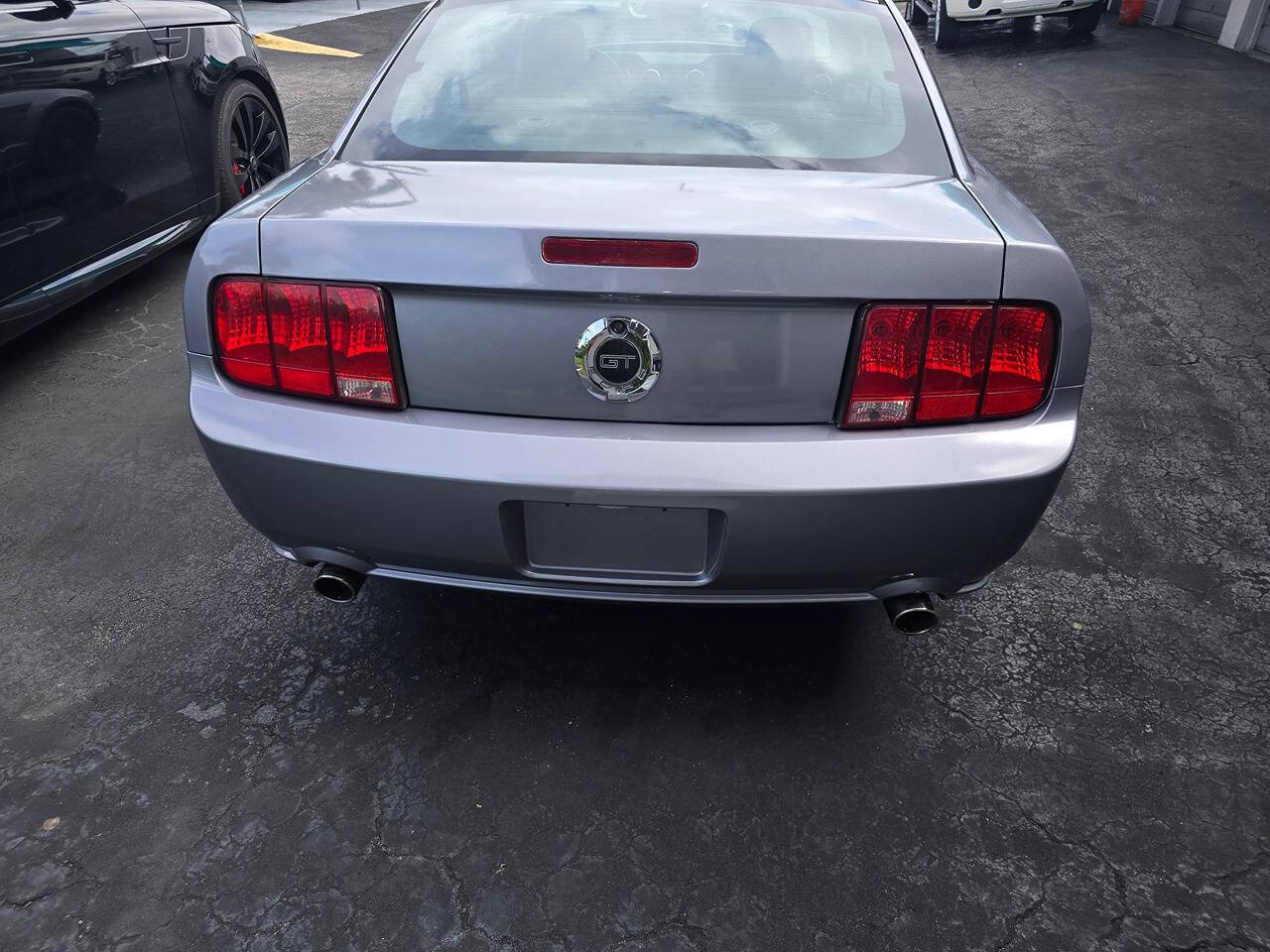 2006 Ford Mustang 7