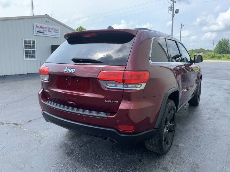 2016 Jeep Grand Cherokee Laredo
