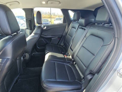 2023 Ford Escape Hybrid Platinum