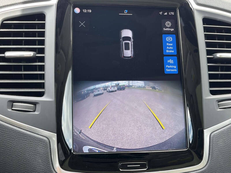 2023 Volvo XC90 B6 Core
