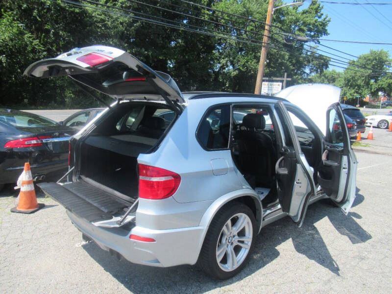 2010 BMW X5 M