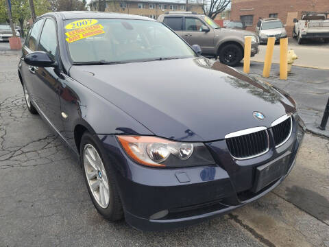 2007 BMW 3 Series for sale at RON'S AUTO SALES INC in Cicero IL