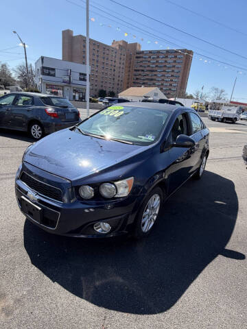 2015 Chevrolet Sonic LT Auto