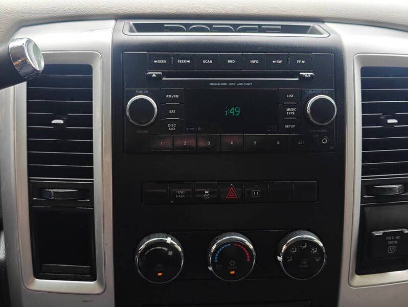 2012 RAM 1500 SLT