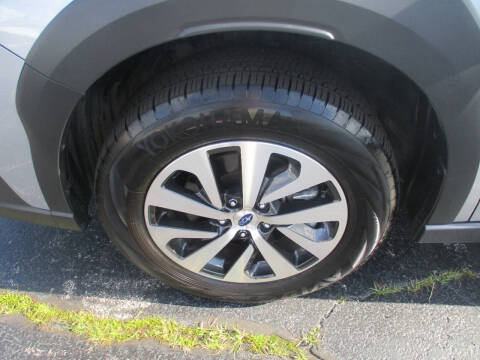 2025 Subaru Outback Premium