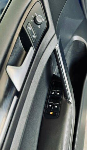 2015 Volkswagen Golf R 4Motion