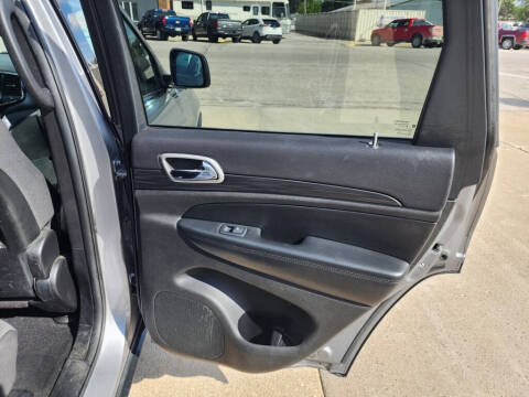 2019 Jeep Grand Cherokee Laredo E