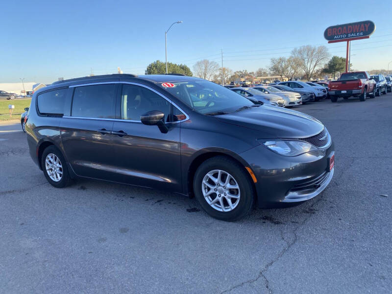 2017 Chrysler Pacifica LX