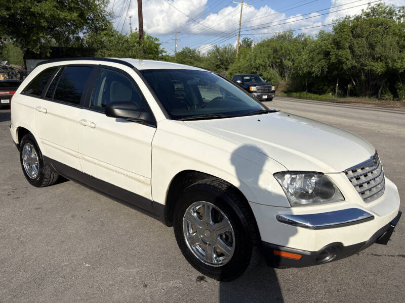 2005 Chrysler Pacifica Touring