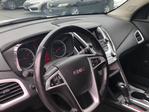 2017 GMC Terrain SLE-2