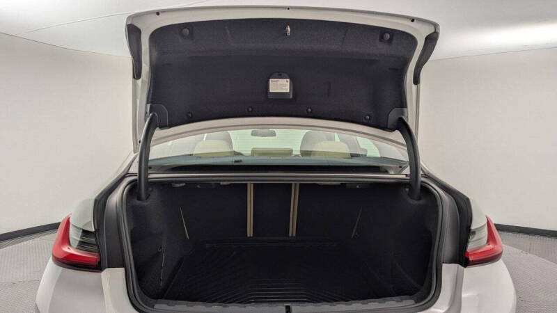 2020 BMW 3 Series 330i